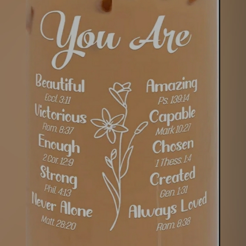 16 Oz Glass Jar with Wooden Lid and Inspirational Text Gift
Mother’s Day gift - Picture 4 of 4